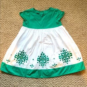 Almost New Gymboree Green/White Dress w/ Embroidered Flowers